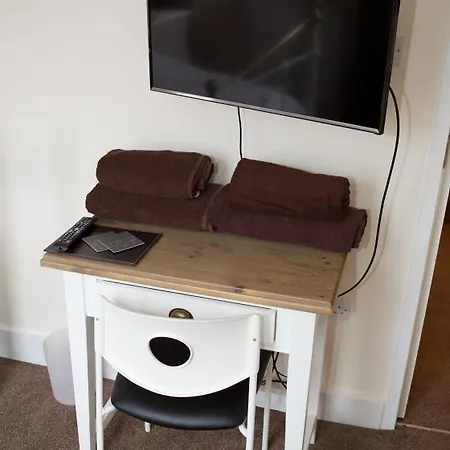 Casa de hóspedes Serviced Lets - 152/154 Bath Road Bristol