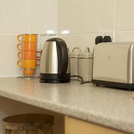 Serviced Lets - 152/154 Bath Road Maison d'hôtes Bristol